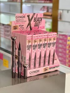 خط چشم ماژیکی