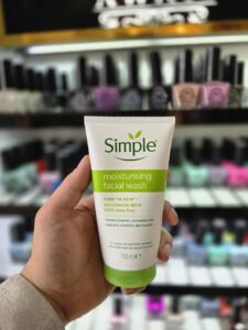 ژل شستشوی آبرسان و مرطوب کننده سیمپل